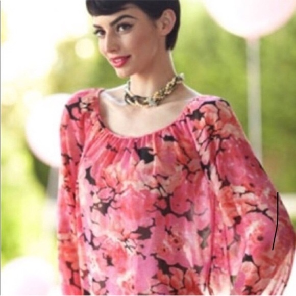 CAbi Top Pink Floral Sheer Chiffon Long Sleeve Popover Summer Party Style (O-10) - Picture 4 of 4